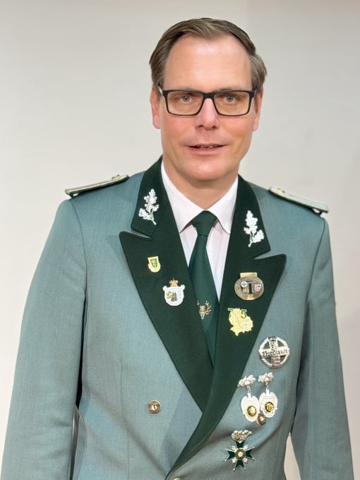 1. Kassierer Clemens Niendorf